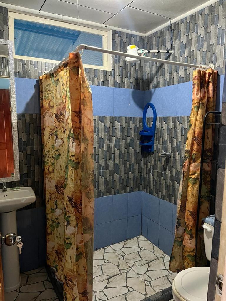 Hotel Margarita Sierpe Екстер'єр фото