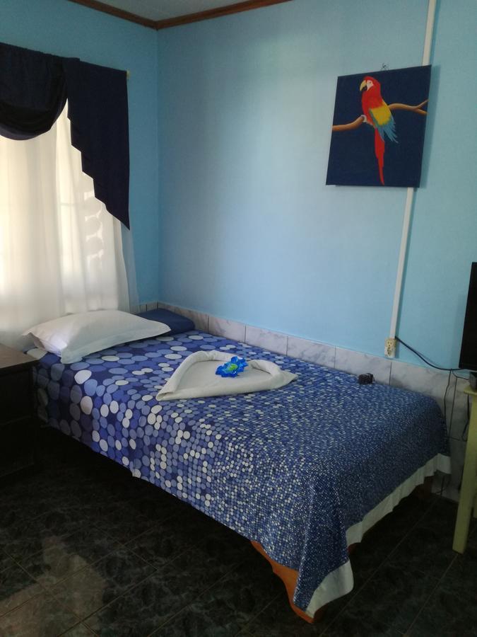 Hotel Margarita Sierpe Екстер'єр фото